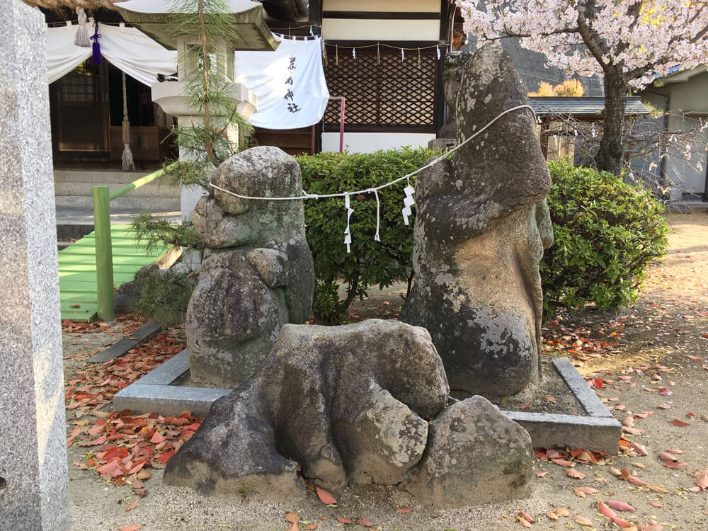 尾道・向島 嚴島神社 自然石